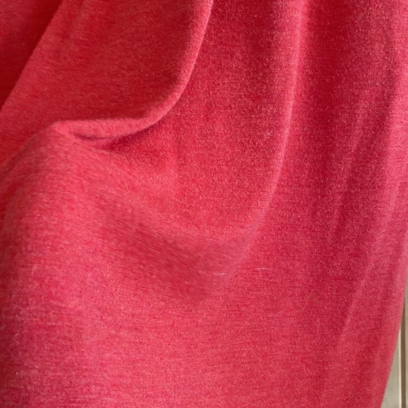 Max Studio SMALL soft ruffle sleeve tulip slit dress (red) - Picture 6 of 10